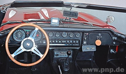 Viele Anzeigen und Knöpfe: An Ausstattung fehlt es dem Sportwagen aus dem Jahr 1970 nicht.