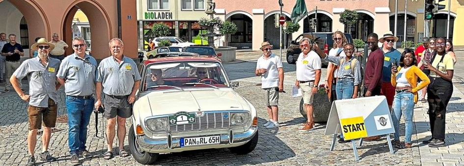 Schmucke Oldtimer auf Tour